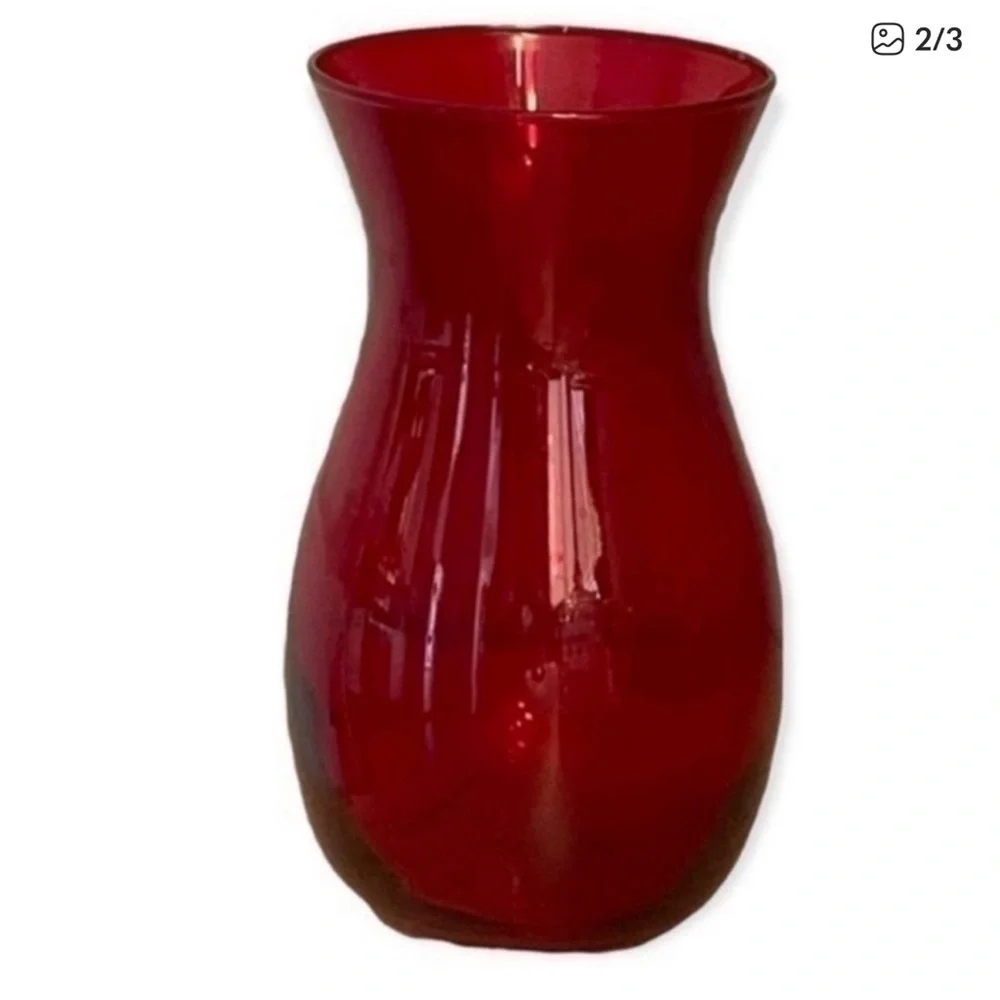 Elegant Red Glass Vase Set (2)